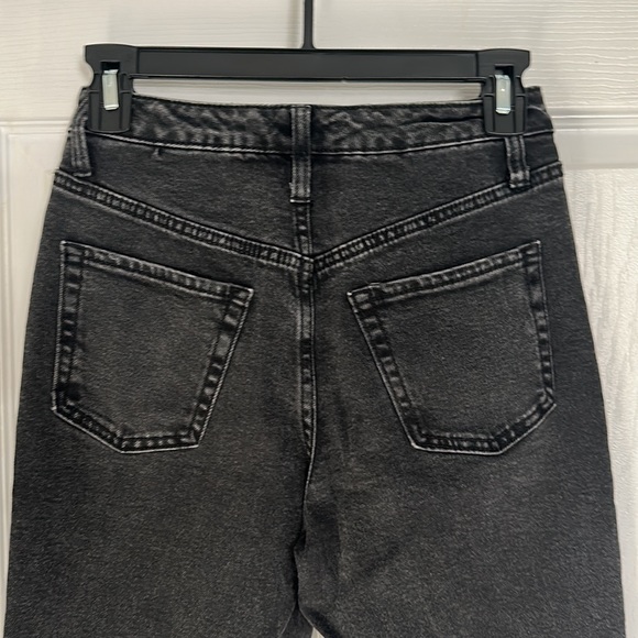 Wild Fable Black High Rise Mom Jean - Picture 7 of 8